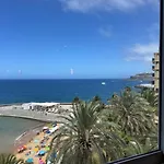 Exclusive Beachfront In - Newly Renovated