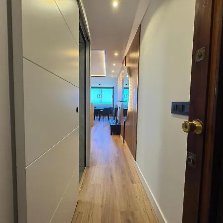 Exclusive Beachfront In - Newly Renovated *