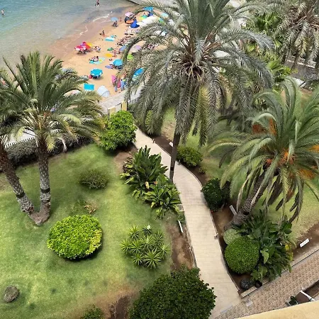 Exclusive Beachfront In - Newly Renovated Appartamento *