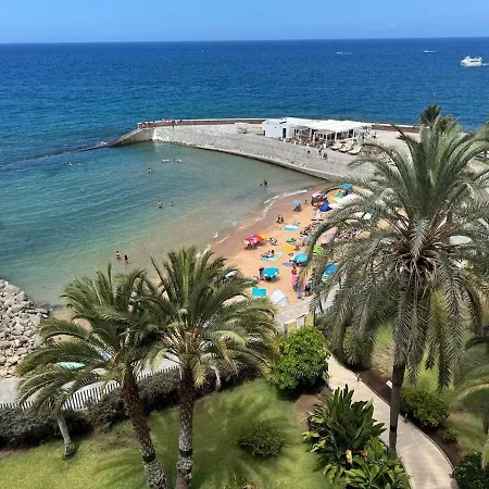 아파트 Exclusive Beachfront In - Newly Renovated *